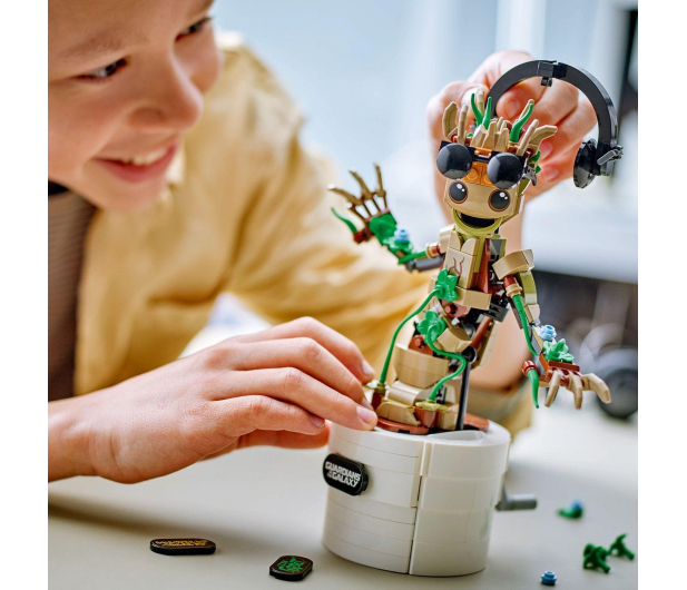 LEGO 76297 Tańczący Groot - 1266185 - zdjęcie 9